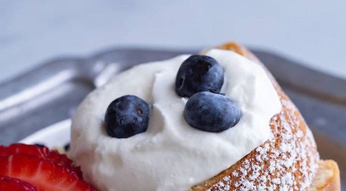 This Keto Vanilla Pound Cake Will Have You Hooked This Keto Vanilla Pound Cake Will Have You Hooked