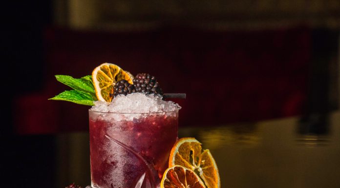 Make Your Cocktails Healthy And Delicious With These Tips