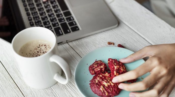 Don’t Deny Yourself the Pleasure of These Red Velvet Crinkle Cookies!