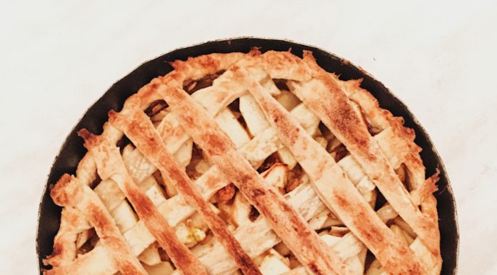 Why Do We Eat Apple Pie on the Fourth of July?