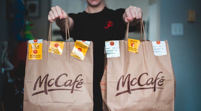 How to Make Your Online Food Order More Ethical