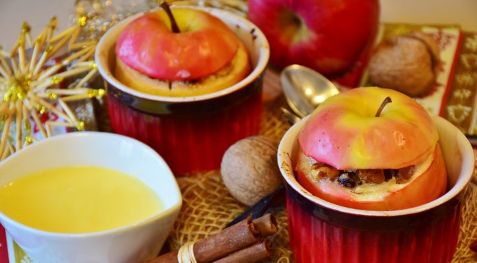 Baked Apples Are a Festive Dessert You Have to Try Making This Winter