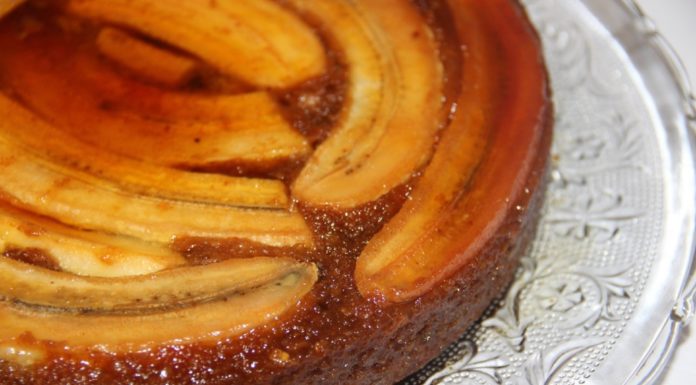 6 Uses for Old Bananas