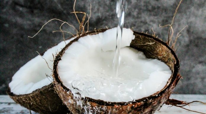 Easy Ways to Hydrate That Don’t Include Water Water alternatives