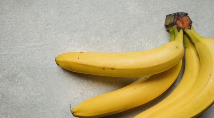 This is the Smartest Way to Freeze Bananas Frozen Banana tips