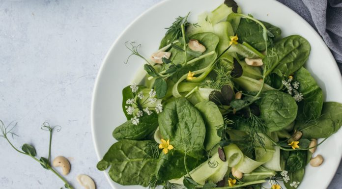 5 Surprising Foods You Shouldn’t Store In Your Freezer Leafy greens