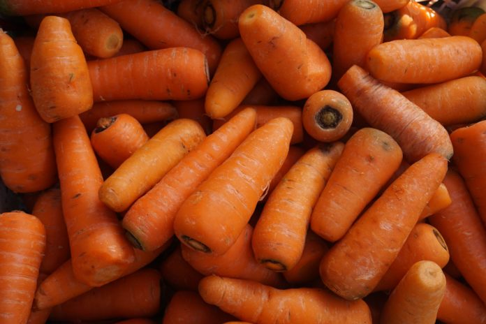 Unpeeled carrots