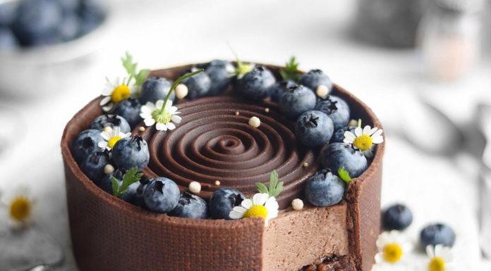 Discover the Magical World of Mousse Cakes with Mei Yee