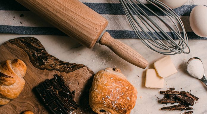 Baking Vs. Cooking: What’s Easier for Beginners? Baking