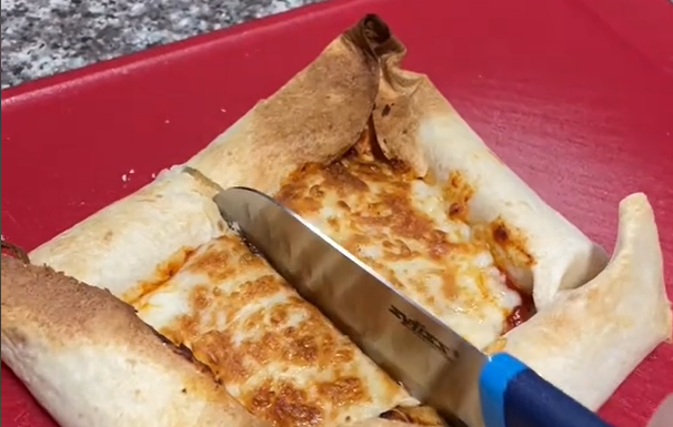 This TikTok Hack Will Help You Make Stuffed Crust Pizza in 4 Minutes