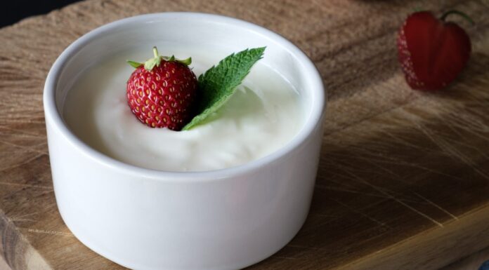 How to Make Your Own Yogurt at Home Yogurt