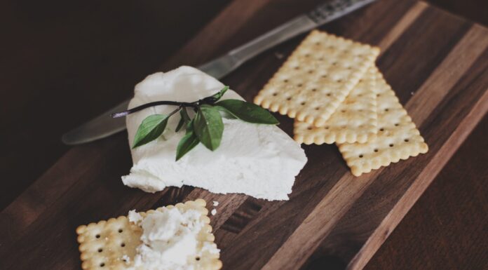 3 Ways to Have Goat Cheese Goat cheese