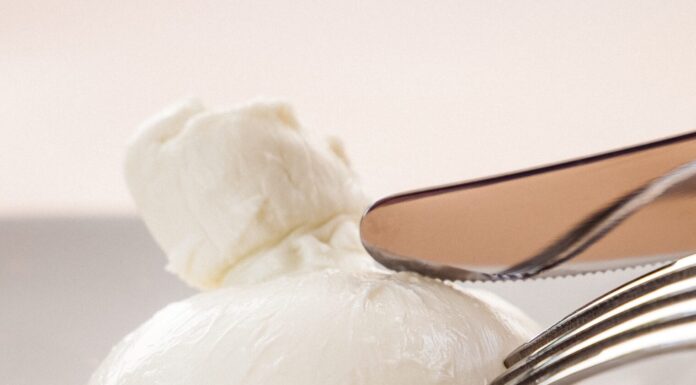 Pesto-Stuffed Burrata Bombs For Any Occasion Burrata ball