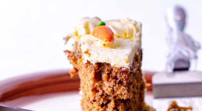 3 Cakes That Use A Lot Of Vegetables Carrot cake