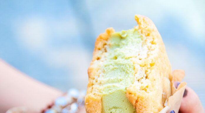 These Cookie Dough Ice Cream Sandwiches Will Be Your New Favorite Dessert Ice cream sandwich